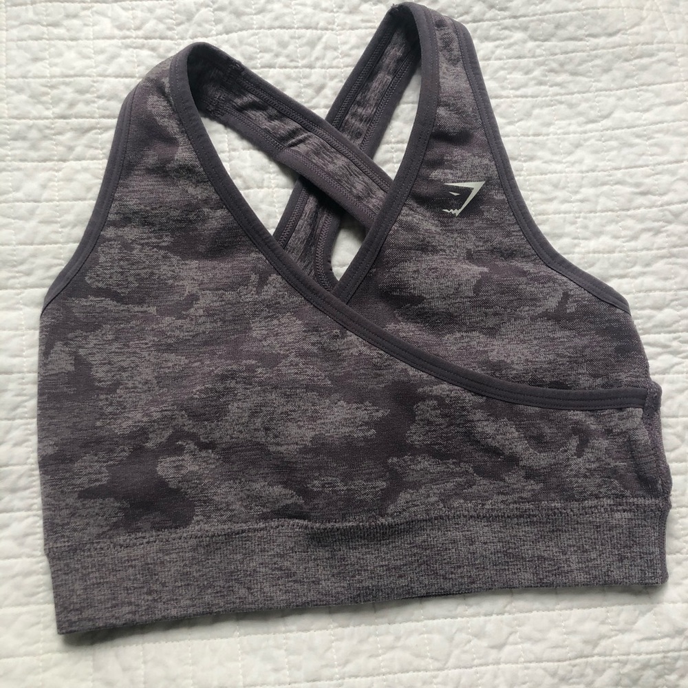 Gymshark Camo Seamless purple sports bra
